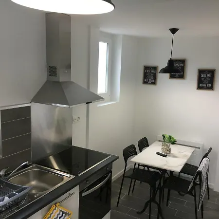 Isabelle Apartment *